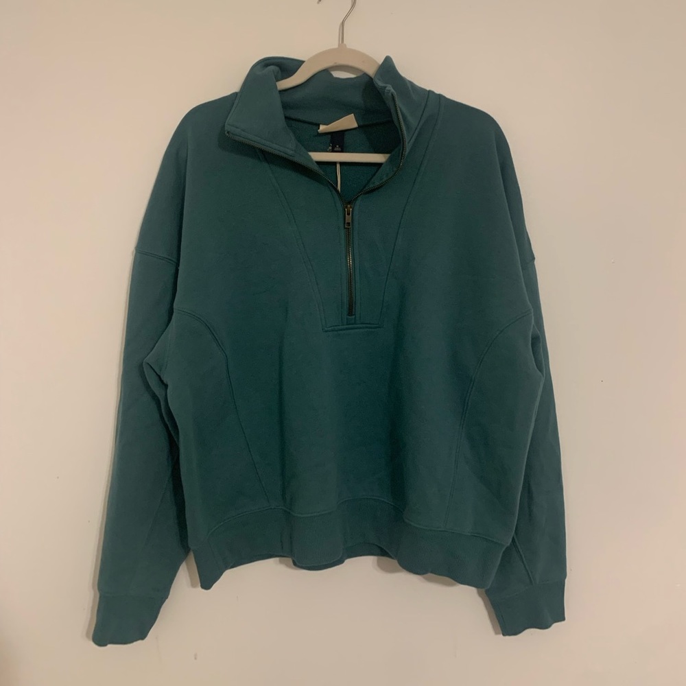 Universal Thread Quarter Zip